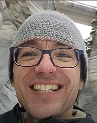 Dr Mikolaj Raszek